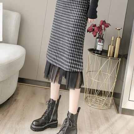 Woolen plaid skirt autumn and winter 2025 new plaid foreign style small man a word hip wrap medium and long skirt PlatiNum