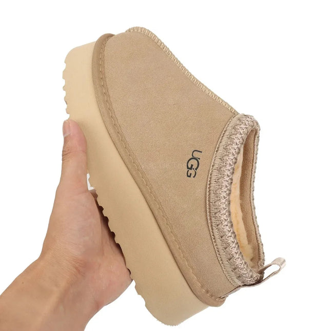 New Thick soled Snow Boots for Women in Winter 2026, Short Style Cashmere Warm Thick soled Heerless Shoes, Wool Half Slippers, Women's Cotton Shoes