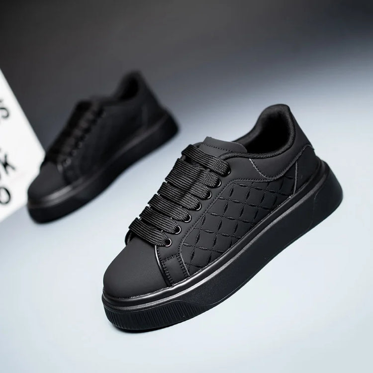 2025 Spring New Fashionable Breathable Anti slip Soft Bottom Lightweight Sports and Leisure Board Shoes for Men and Women