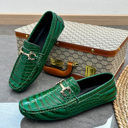 Scarpe Casual da uomo in pelle verniciata di alta qualità scarpe da guida di marca mocassini con motivo a coccodrillo maschile per scarpe basse mocassino da uomo