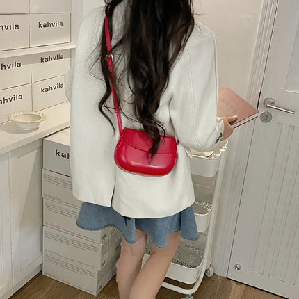 Womens Small Messenger Bag Solid PU Leather Shiny Shoulder Bag Fashion Saddle Bags Flip Buckle Phone Coin Purse Lipstick Storage PlatiNum