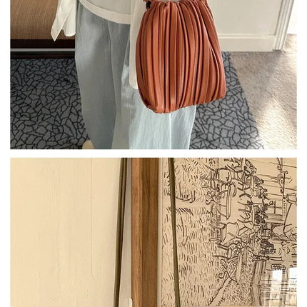 Summer Fashion New Crossbody Bag Women's PU Single Shoulder Mini Bag Luxury Versatile Pleated Casual Small Square Bag Handbags PlatiNum