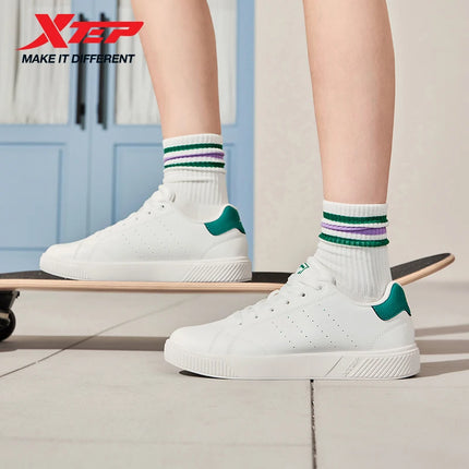 Xtep Scarpe da skateboard per donna 2025 Estate Leggero Durata Tempo libero Moda Lace Up Street Stlye Scarpe 874118310012
