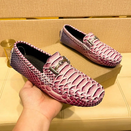 Mocassini firmati per uomo 2026 Nuovi mocassini fatti a mano 39-48 Appartamenti Casual Scarpe in pelle di serpente Mocassini da uomo comodi di lusso Scarpe taglia