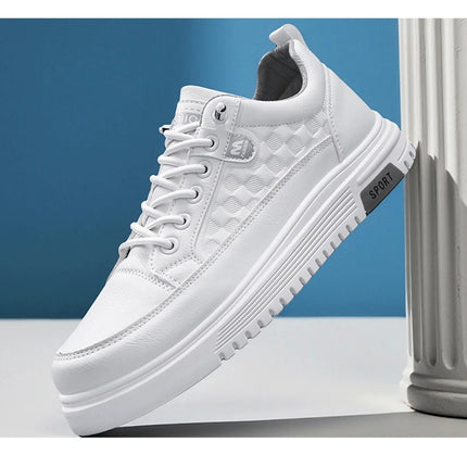 Men's Flat Casual Shoes Spring Breathable Soft-Sole Anti-Slip Outdoor Walking Shoes Youth Fashion White Shoes Sports Board Shoes