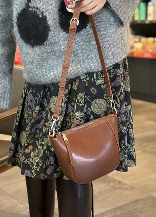 Nuova borsa in vera pelle, versatile borsa a tracolla piccola in pelle di vacchetta di alta qualità per donna