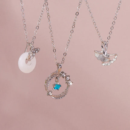 Y2K Crystal Butterfly Heart Necklace Fashion Kpop Shiny Clavicle Chain Necklaces for Women Girls New Trend Party Gifts Jewelry PlatiNum