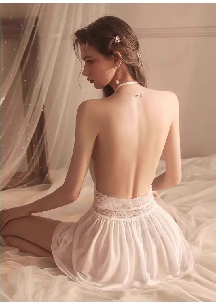 Sexy off-shoulder chiffon lingerie, deep V-neck backless dress, pajamas, uniforms, sheer nightgowns, temperament lingerie.
