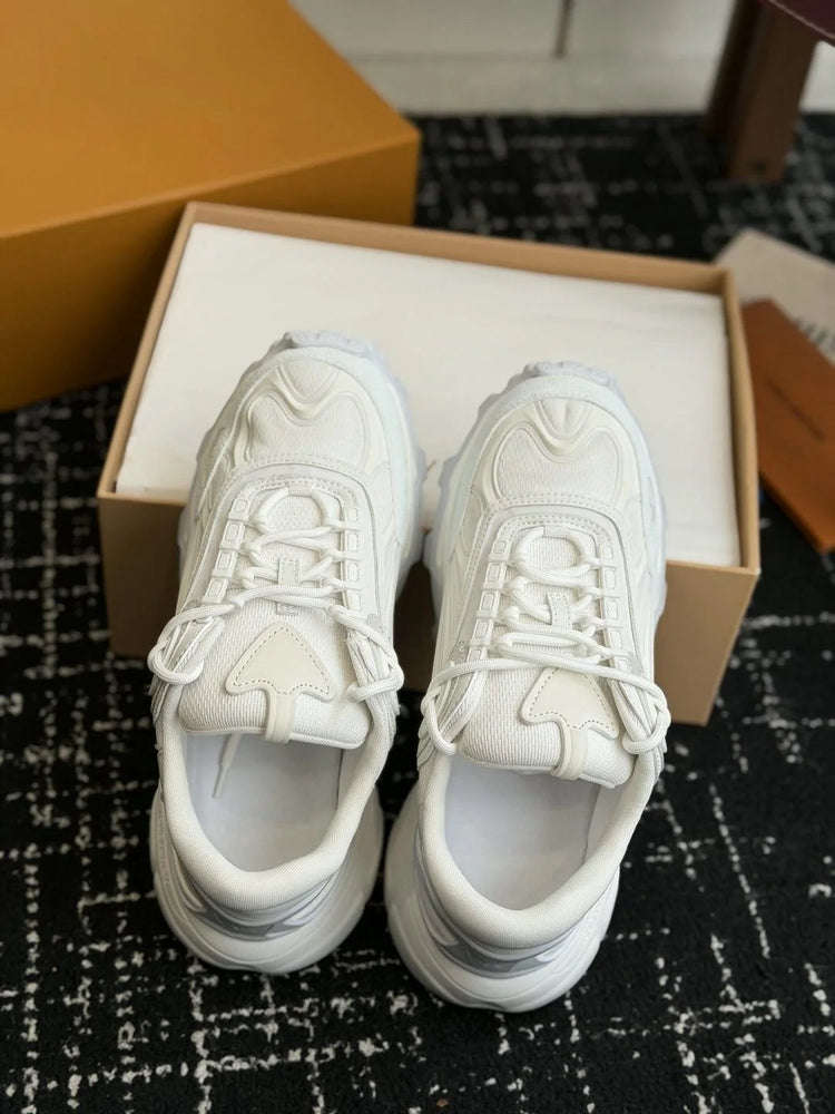Minimalist Pure White Mesh & Leather Hiking‑Style Dad Sneakers Serrated Non‑Slip Thick Sole Triangle Tongue Decor Elevated Casual Ladies Athletic Shoes