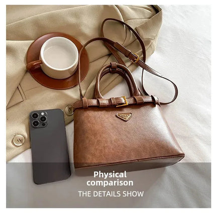 Fashionable Versatile Small Square Bag Women's Retro Crossbody Commuter Bag Ladies Handbag Soft Material Autumn Winter New Model PlatiNum