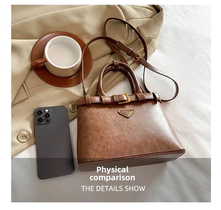 Fashionable Versatile Small Square Bag Women's Retro Crossbody Commuter Bag Ladies Handbag Soft Material Autumn Winter New Model PlatiNum