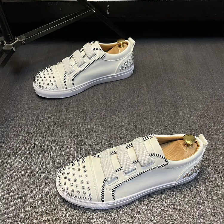 Sneaker Casual Men Designer Rivet Board Shoes Fashion Split Leather Upper Flat Platform White Shoes High Top Nightclub Shoes
