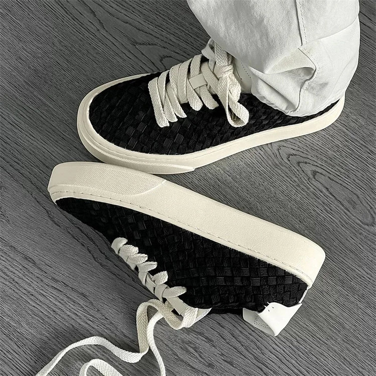 Men's sports shoes and casual shoes thick soled canvas men's shoes fashionable Owens breathable board shoes