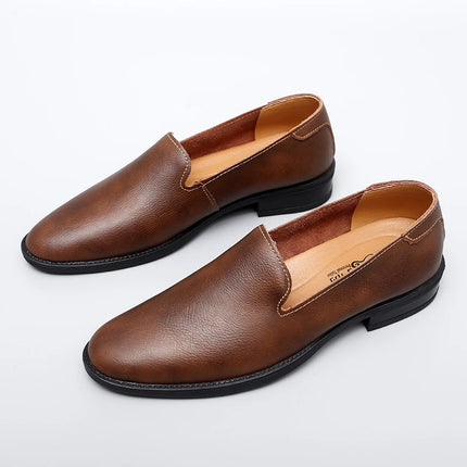 Big Size 47 48 mocassini da uomo Slip On scarpe Casual in pelle estate punta a punta larghezza stretta stile coreano Slip-On in morbida pelle