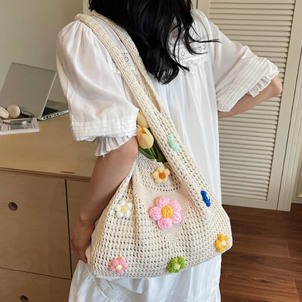 New Women's Versatile Braided Shoulder Bag, Simple and Casual for Holidays and the Beach, with Internal Compartments
