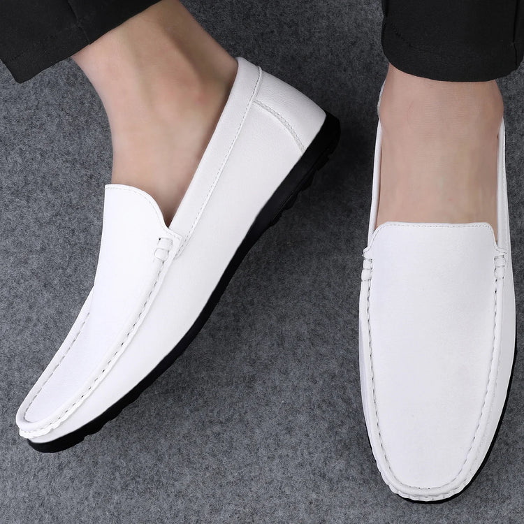 Scarpe casual da uomo in pelle moda Estate comode slip on di alta qualità Mocassini bianchi Comode scarpe da barca da guida Mocassini da passeggio
