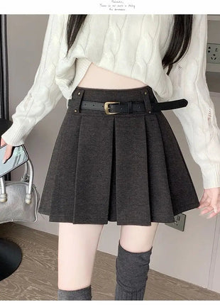 Autumn and Winter 2025 New High-waisted A-line Skirt College Style Sweet Versatile Woolen Pleated Skirt PlatiNum