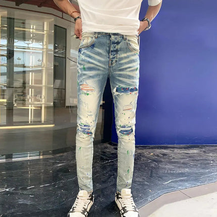 Street Fashion Men Jeans Retro Light Blue Stretch Skinny Fit Patched Ripped Jeans Men Painted Designer Brand Hip Hop Denim Pants PlatiNum