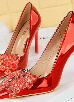 Donne 10.5cm tacchi alti in pelle lucida Drag Queen banchetto Dress Pumps Lady Luxury Crystal Bow Stiletto Blue Green Red Prom Shoes