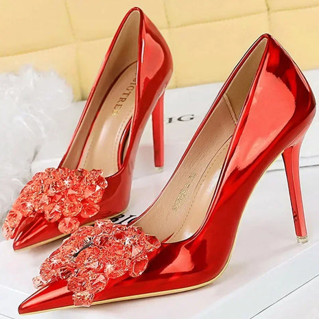 Donne 10.5cm tacchi alti in pelle lucida Drag Queen banchetto Dress Pumps Lady Luxury Crystal Bow Stiletto Blue Green Red Prom Shoes