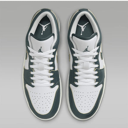 Scarpe da ginnastica Nike originali Air Jordan 1 Low SE da uomo FQ7687-300 platinumshop