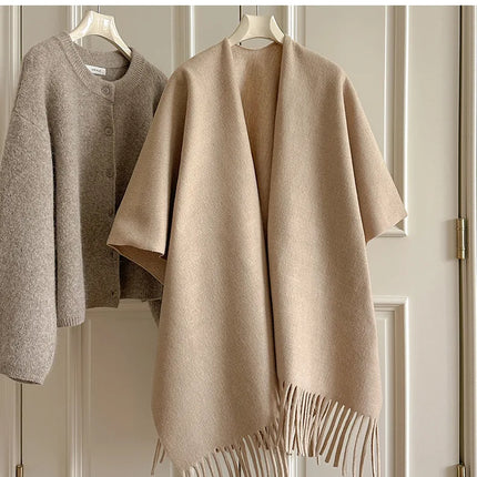 Women Split‑Open Woolen Tassel Poncho Shawl Thick Warm Cape Coat Autumn Winter Travel Photography Outer Wrap