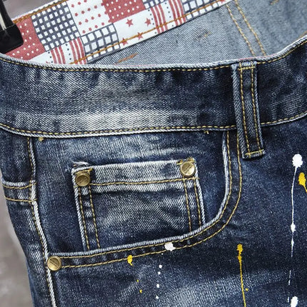 2025 Estate Nuovi Uomini di Modo Graffiti Strappati Jeans Corti Casual Sottile Foro Grande Stile Retro Pantaloncini di Jeans Maschile Vestiti di Marca