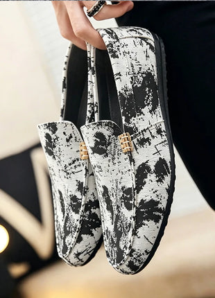 Mocassini stampati alla moda per uomo, scarpe basse estive traspiranti, scarpe casual da uomo, comode scarpe da guida antiscivolo, scarpe slip-on da uomo
