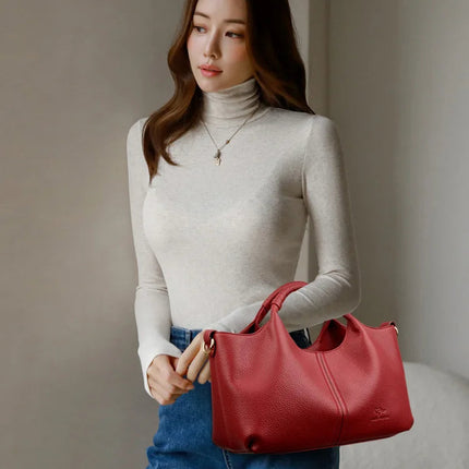 Trendy Crossbody Bag for Women Urban Minimalist Style PU Material Medium Size Zipper Opening Soft Shape Square Daily Match PlatiNum