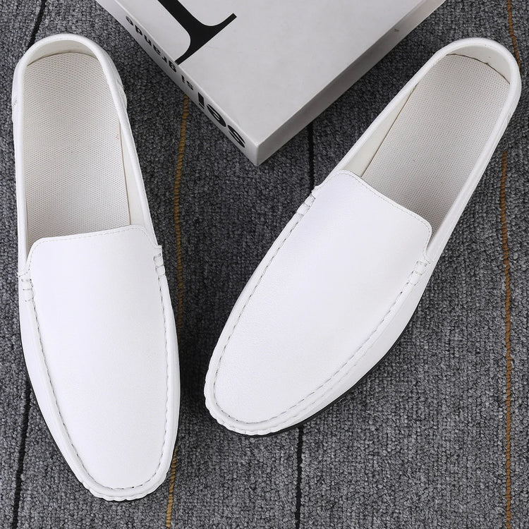 Scarpe casual da uomo in pelle moda Estate comode slip on di alta qualità Mocassini bianchi Comode scarpe da barca da guida Mocassini da passeggio
