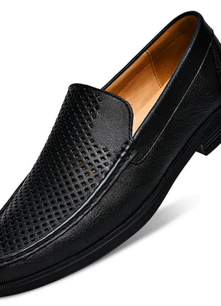 Calzature da uomo in pelle Slip on Office Man Scarpe formali Festa di nozze Scarpe eleganti da uomo Breath Driving Mocassini pigri Mocassini