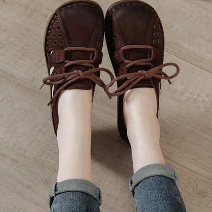 Women's Leather Slip-on Sandals 2026 New Style, Women's Thick Sole Sandals, Retro Mom Style Shoes with Holes, Women's Luxury Sandals