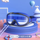 Swimming goggles
