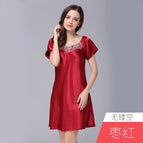 4XL / Wine Red