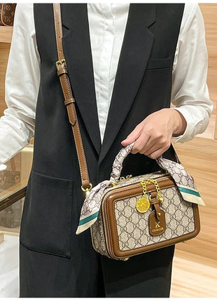 Brand Women's Bag 2025 New Style Light Luxury Western Style High Quality Handbag Designer Casual Versatile Crossbody Bag PlatiNum