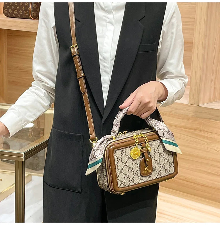 Brand Women's Bag 2025 New Style Light Luxury Western Style High Quality Handbag Designer Casual Versatile Crossbody Bag PlatiNum