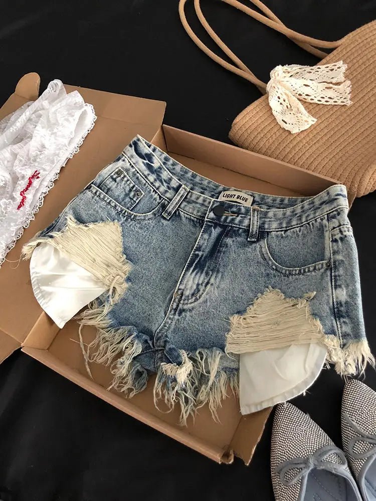 Shorts in Jeans Strappati da Donna, Design Retrò con Tasche e Bordi Sfrangiati, Stile Y2k, Aderenti e Super Corti - platinumshop