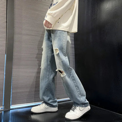 New vintage casual loose fit men's jeans with high street style straight leg denim pants for teenagers, torn knees and damaged PlatiNum