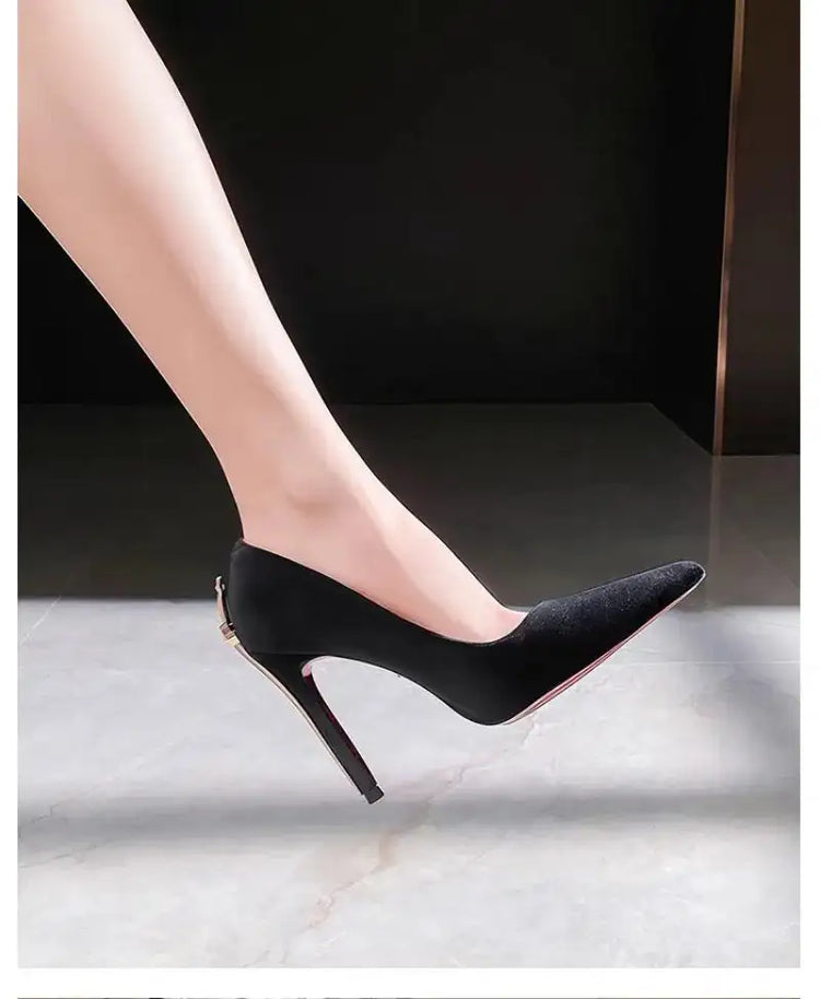 Scarpe da Donna di Design di Lusso, Tacchi Alti a Punta Stiletto con Design a Scettro e Spada Dorata, Moda Regina 2026, Zapatos De Mujer platinumshop
