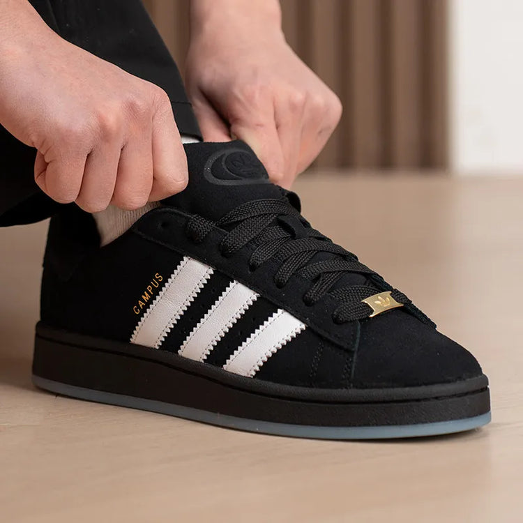 Scarpe da skate Adidas Originals Uomo NERO Bianco IH6739 Spedizione gratuita