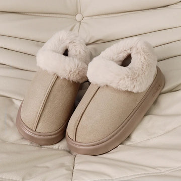 Thickened Warm Plush Snow Boots Women Winter 2025 Fluffy Faux Fur Cotton Shoes Woman Thick Sole Non Slip Comfort House Slippers