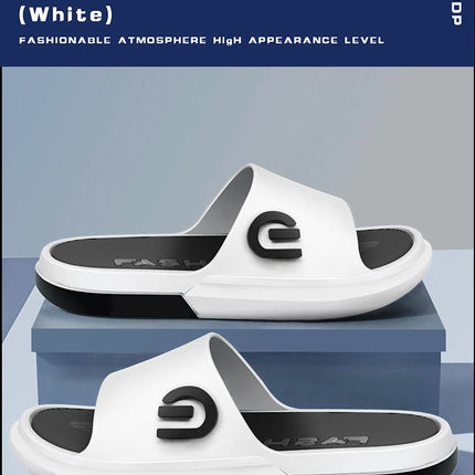 Pantofole da uomo alla moda Suola morbida in PVC Scivoli antiscivolo Infradito da spiaggia casual all'aperto Pantofole da bagno per la casa Nuovo sandalo