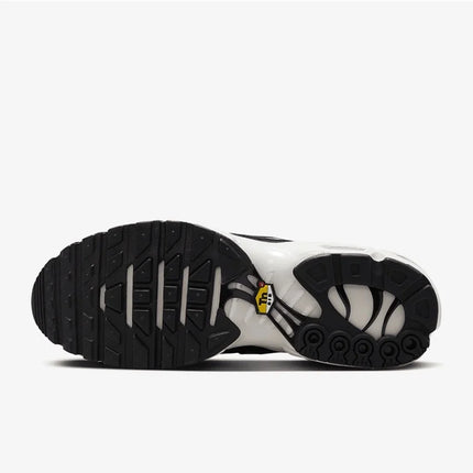 Scarpe da corsa basse da uomo Nike Air Max plus, comode, resistenti, con assorbimento degli urti, stile versatile DM0032-019