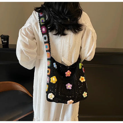 Borsa tote da donna in stile boho con motivo floreale all'uncinetto, borsa a tracolla in maglia intrecciata di grande capacità, borsa da spiaggia estiva per ragazze