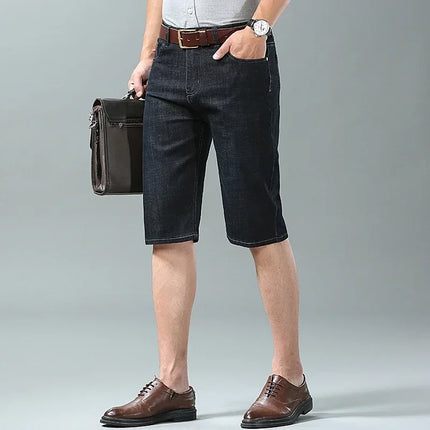 Pantaloncini di jeans da uomo nuovi estivi Moda colore chiaro Casual allentato multi-tasca pantaloni dritti da cinque minuti pantaloncini elastici al ginocchio