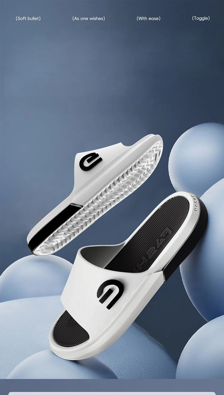 Pantofole da uomo alla moda Suola morbida in PVC Scivoli antiscivolo Infradito da spiaggia casual all'aperto Pantofole da bagno per la casa Nuovo sandalo