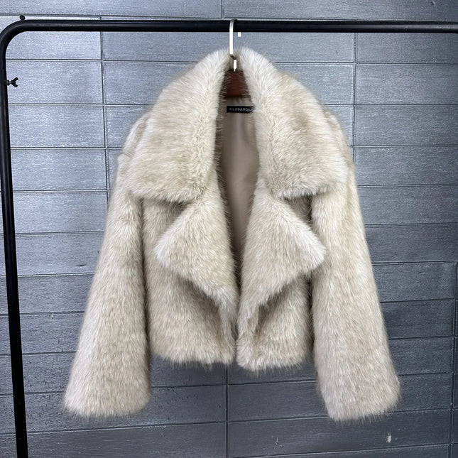 ZADORIN Vintage Lapel Short Faux Fox Fur Coat Woman Elegant Loose Fluffy Faux Fur Jackets for Women Winter Clothes Fur Faux Coat