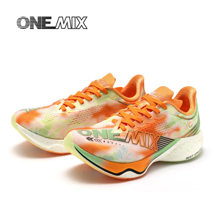 Scarpe da Corsa ONEMIX Marathon con Piastra in Carbonio, Supporto Professionale Stabile, Ammortizzazione, Ultra-leggere e Reattive per Uomo PlatiNum