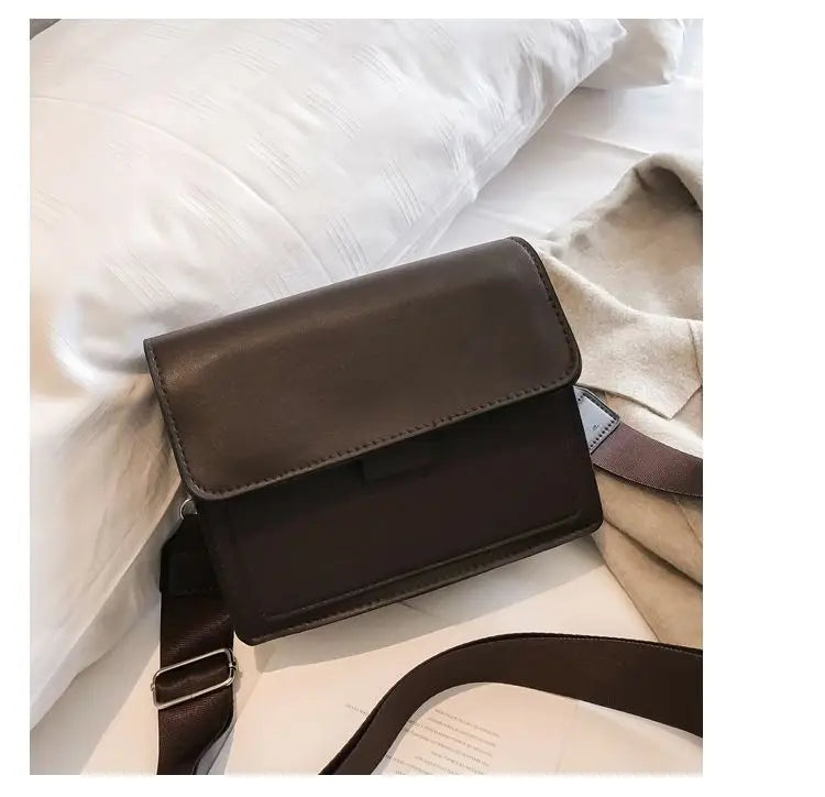 Classic Designer PU Leather Crossbody Bag for Women Travel Handle Handbag Fashion Shoulder Messenger Bag Ladies Small Flap Bag PlatiNum