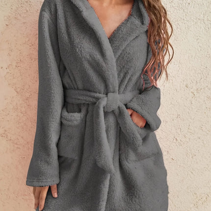 1 pezzo di vestaglia da donna con cappuccio in tinta unita con cintura, pigiama in pile accogliente e caldo per la casa in autunno e inverno.